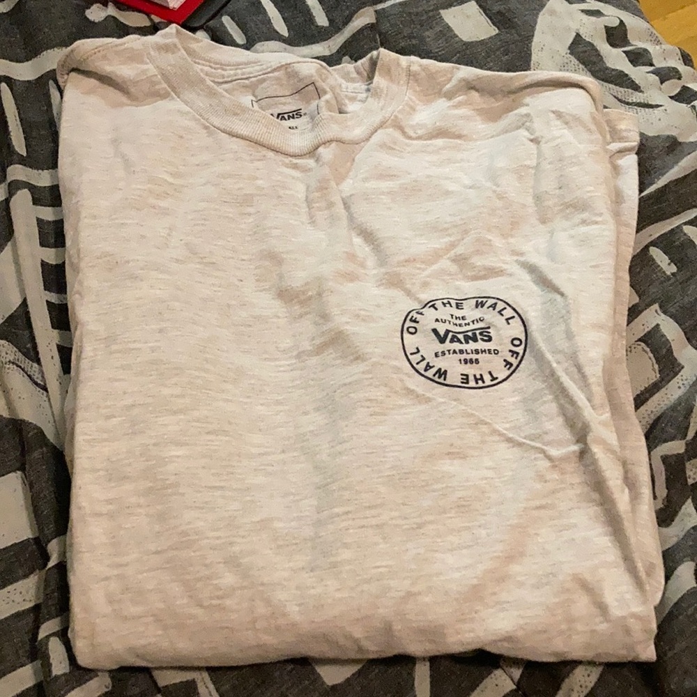 Never worn Vans long sleeve shirt